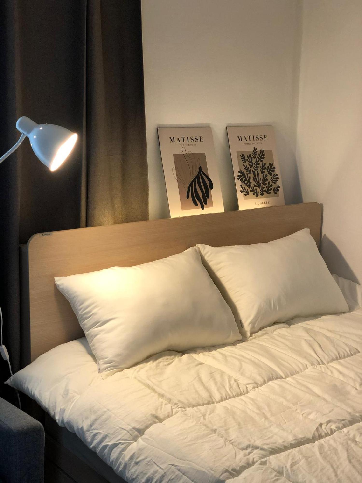 Station - 1 Minute Away - Cozy House Apartment