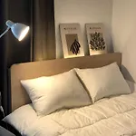 Seoul Station - 1 Minute Away - Cozy House